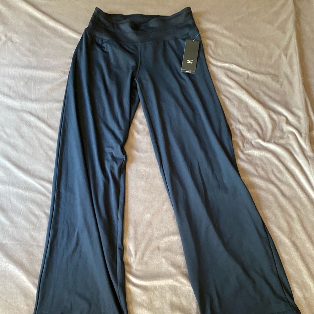 Black Mizuno Yoga Pants
